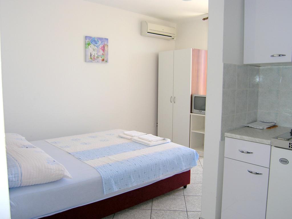 Apartments Murgic Krk Town Bagian luar foto