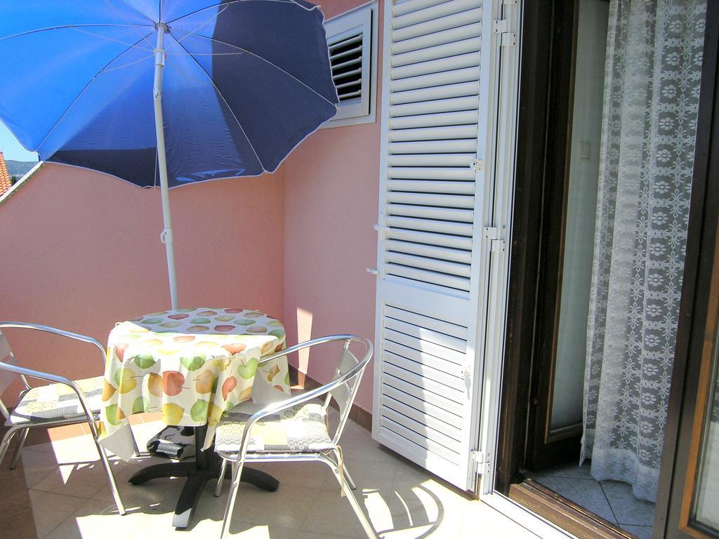 Apartments Murgic Krk Town Bagian luar foto